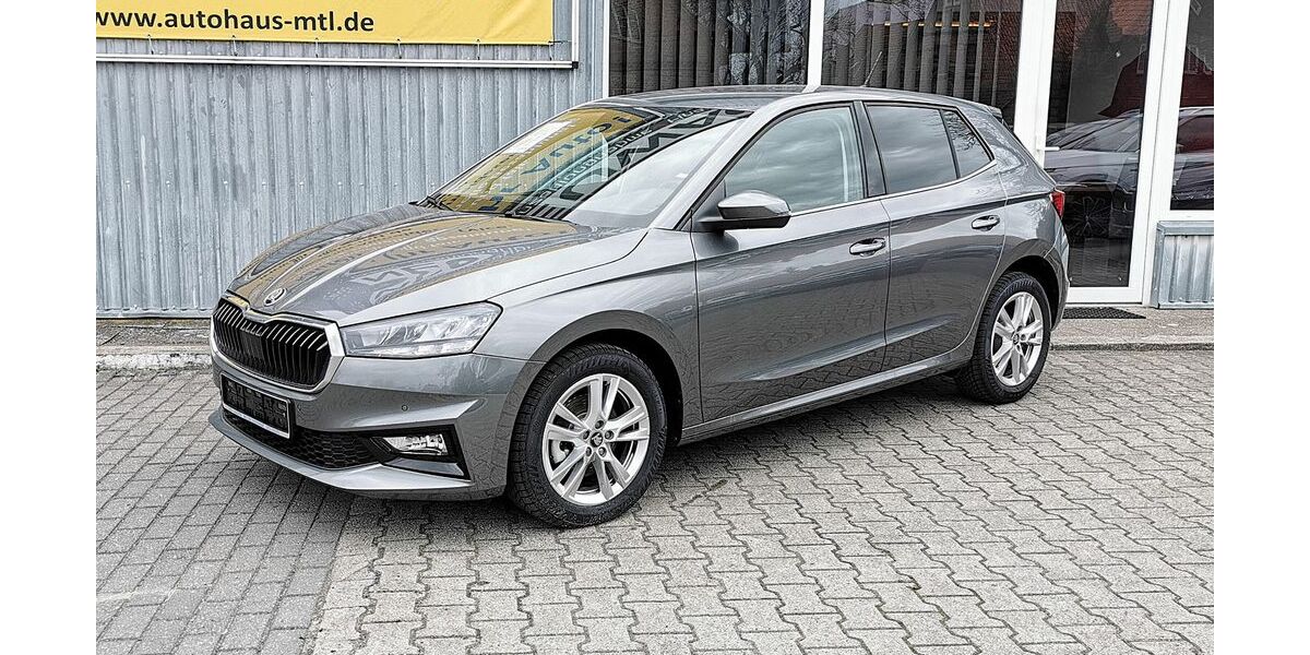 Skoda Fabia 4.990 km 21.699 &euro; Tätendorf 29576