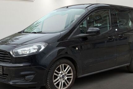 Ford Tourneo Courier 177.359 km 4.499 &euro; Berlin 12681
