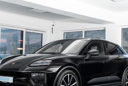Porsche Macan 9.400 km 86.000 &euro; Rietheim-Weilheim 78604