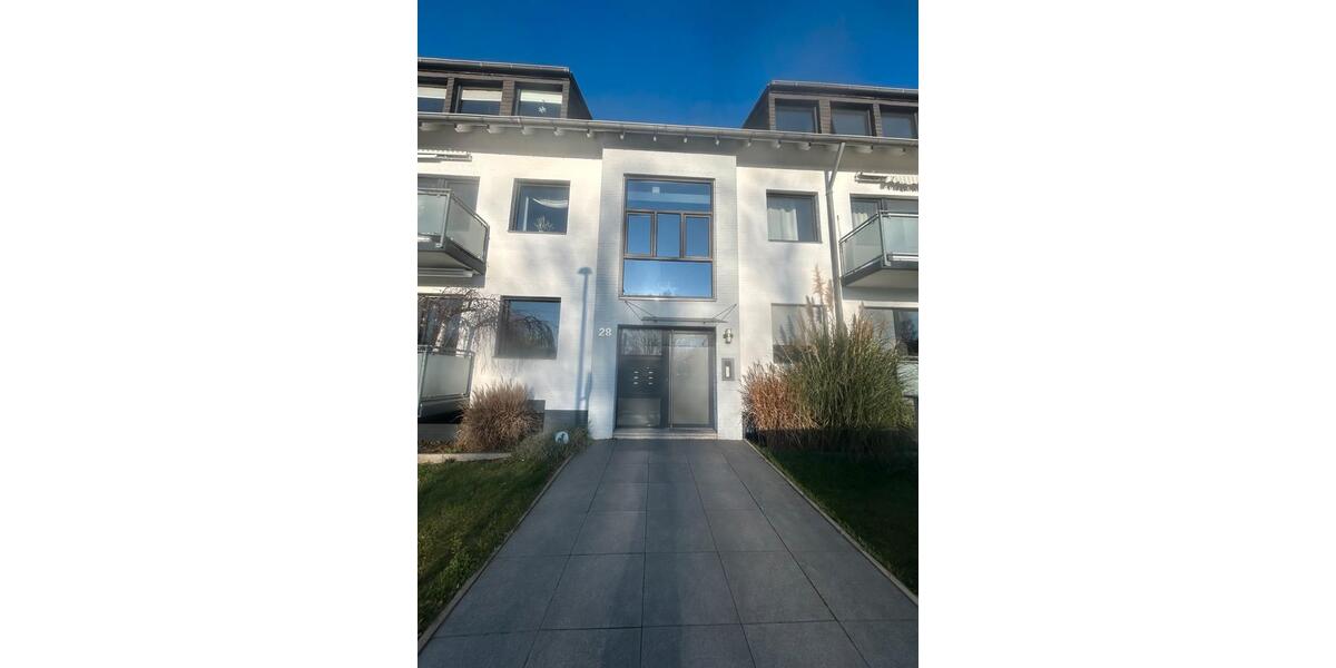 Dachgeschoßwohnung Krefeld Gellep-Stratum - 3 Zimmer, 61 m&sup2;, 198.500&euro; | Angebot:25255118