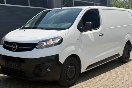 Opel Vivaro 103.700 km 12.376 &euro; Wunstorf 31515
