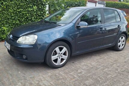 VW Golf 260.000 km 2.150 &euro; Langenfeld 40764