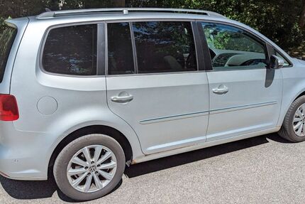 VW Touran 163.000 km 3.900 &euro; Windach 86949