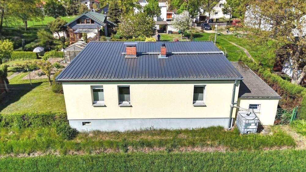 Bungalow Rehfelde - 3 Zimmer, 75 m&sup2;, 320.000&euro; | Angebot:25190320