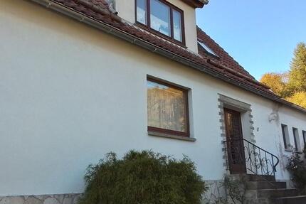Haus Steinbach-Hallenberg Hallenberg - 7 Zimmer, 165 m&sup2;, 199.000&euro; | Angebot:24741587
