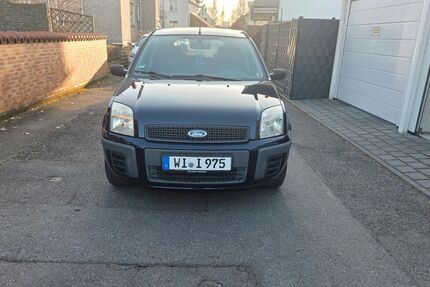 Ford Fusion 157.500 km 2.600 &euro; Mainz-Kastel 55252