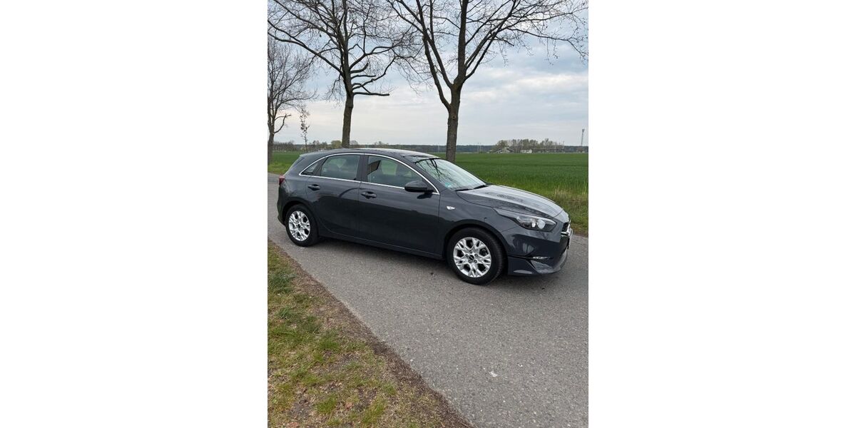 Kia ceed / Ceed 27.000 km 19.000 &euro; Berlin 13469