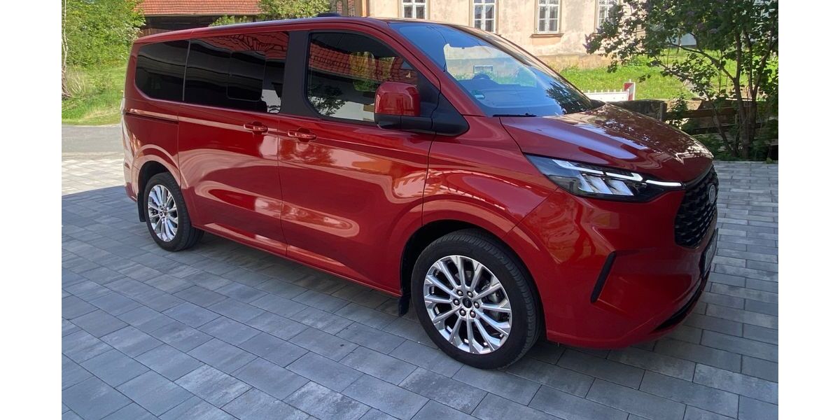 Ford Tourneo Custom 16.000 km 45.444 &euro; Scheßlitz 96110