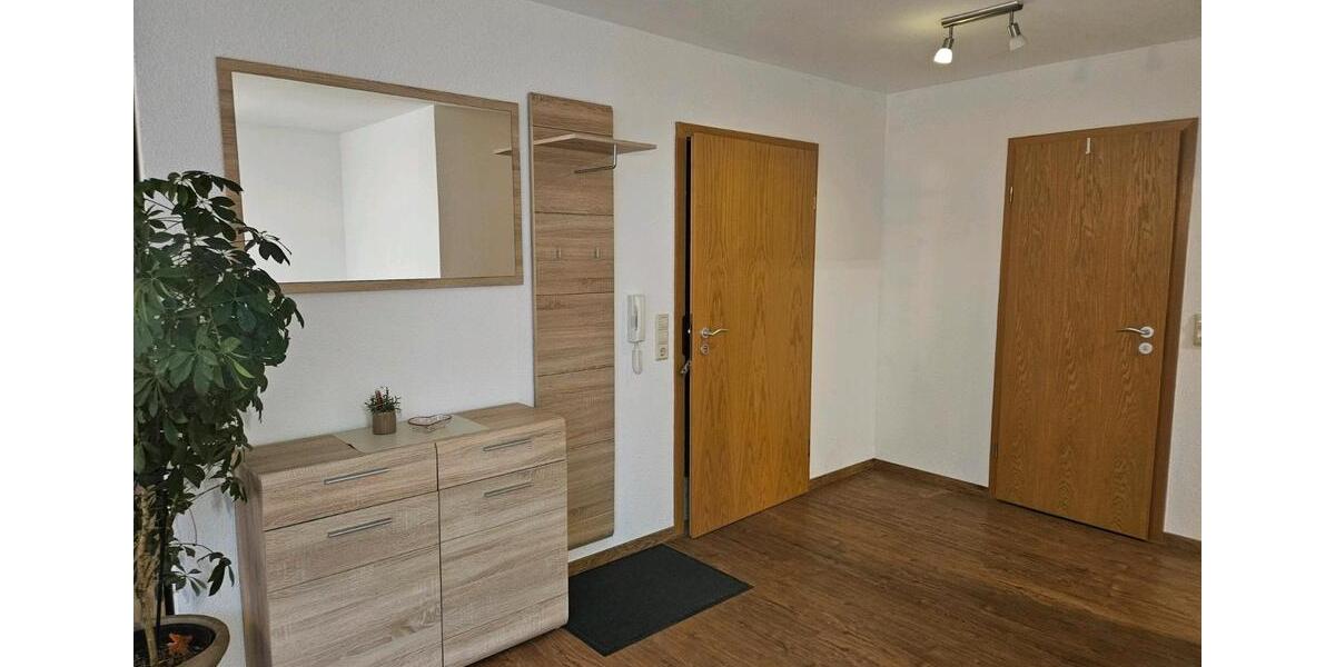 Etagenwohnung Laichingen - 1.5 Zimmer, 60 m&sup2;, 650&euro; | Angebot:26423410