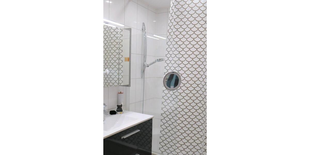 Hochparterre Hameln Kernstadt - 3 Zimmer, 70 m&sup2;, 130.000&euro; | Angebot:27078099