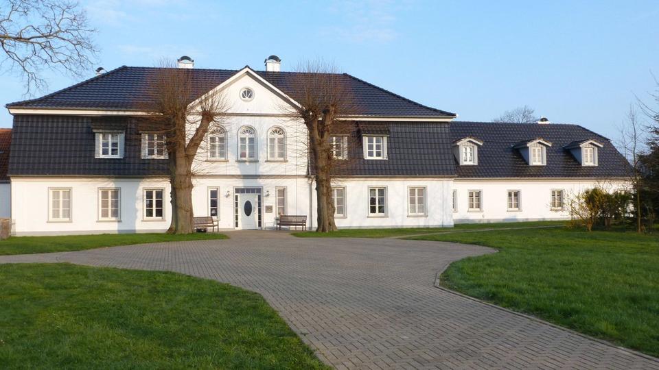 Etagenwohnung Malchin - 4 Zimmer, 109 m&sup2;, 795&euro; | Angebot:25366026