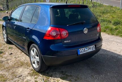 VW Golf 200.000 km 1.500 &euro; Oberwesel 55430