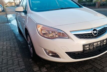 Opel Astra 131.000 km 3.250 &euro; Blender 27337