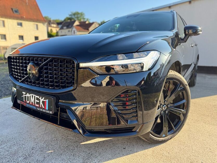 Volvo XC60 6.600 km 46.500 € Grebenau - Schwarz 36323