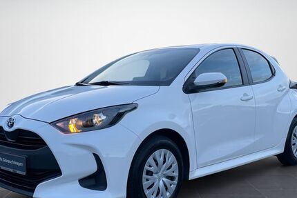 Toyota Yaris 42.800 km 17.480 &euro; Hannover 30177