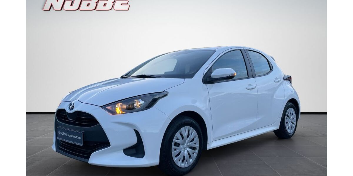 Toyota Yaris 42.800 km 17.480 &euro; Hannover 30177