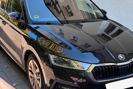 Skoda Octavia 63.589 km 22.999 € Eisenberg 07607