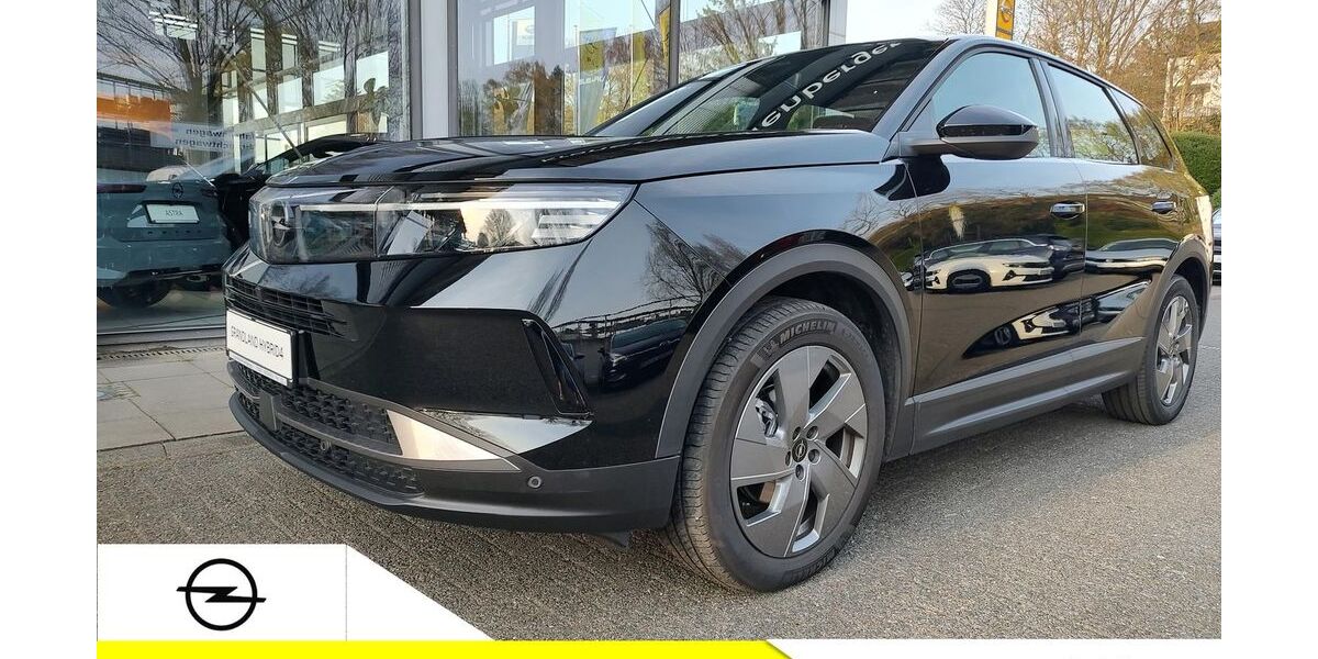 Opel Grandland (X) 8.216 km 28.400 &euro; Düsseldorf 40625