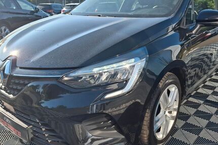 Renault Clio 76.387 km 9.690 &euro; Altendiez 65624