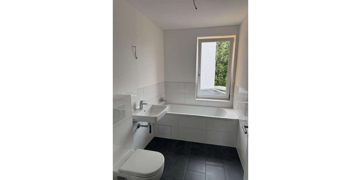 4-Raum-Erdgeschosswohnung mit Gartenanteil - Erstbezug! - Erdgeschoßwohnung Altmittweida | Angebot:27104393