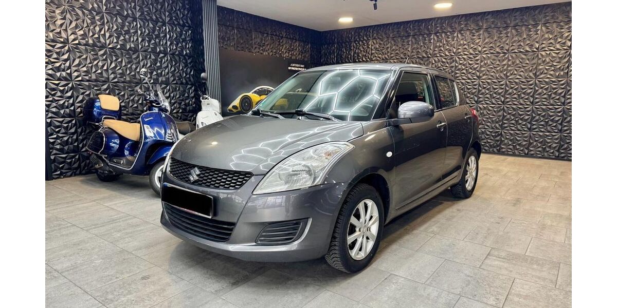 Suzuki Swift 157.402 km 5.990 &euro; München 81825
