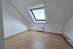 Dachgeschoßwohnung Zwickau - 3 Zimmer, 71 m&sup2;, 448&euro; | Angebot:25362054