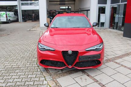 Alfa Romeo Giulia 24.600 km 36.900 € Weilheim 82362