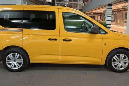 VW Caddy 140.000 km 17.400 &euro; Esslingen am Neckar 73733