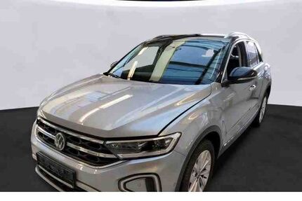 VW T-Roc 37.100 km 22.849 &euro; Büdingen-Düdelsheim 63654