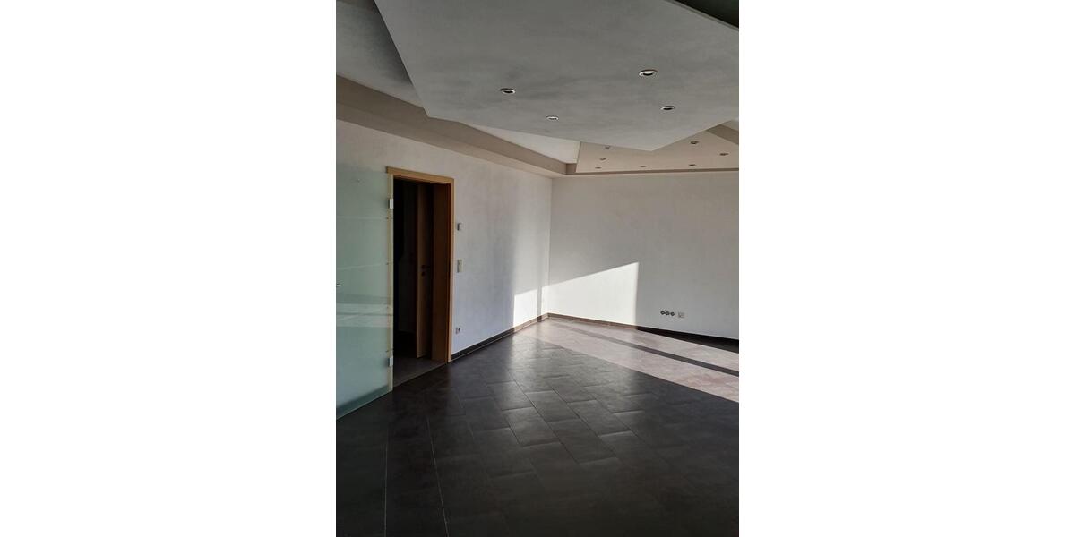 Doppelhaushälfte Großschirma - 4 Zimmer, 100 m&sup2;, 1.200&euro; | Angebot:26201498