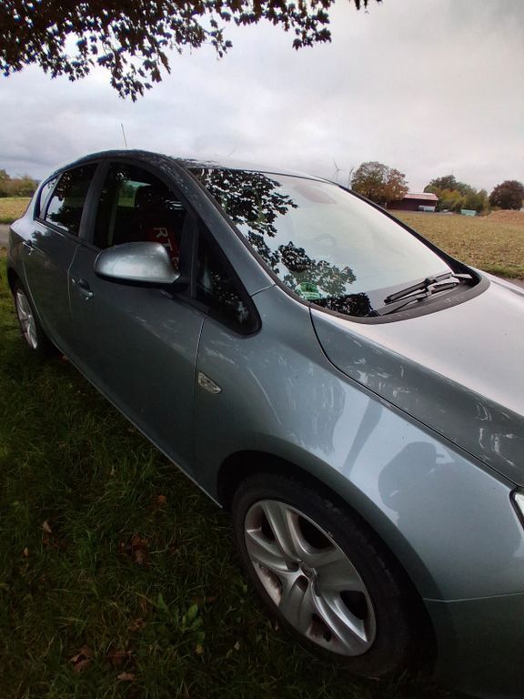 Opel Astra 142.000 km 4.300 € Lautersheim 67308