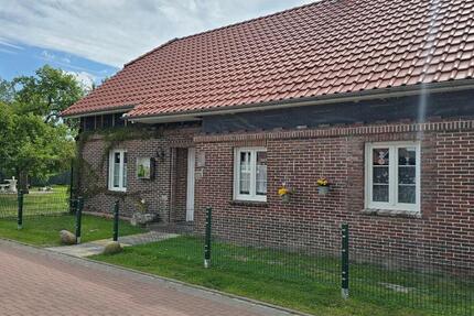 Haus Wittmund - 3 Zimmer, 200 m&sup2;, 650.000&euro; | Angebot:27118245