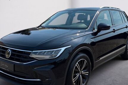 VW Tiguan 58.300 km 26.490 € Kenzingen 79341
