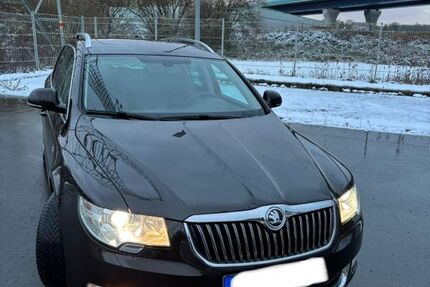 Skoda Superb 187.641 km 9.900 &euro; Hagen 58093