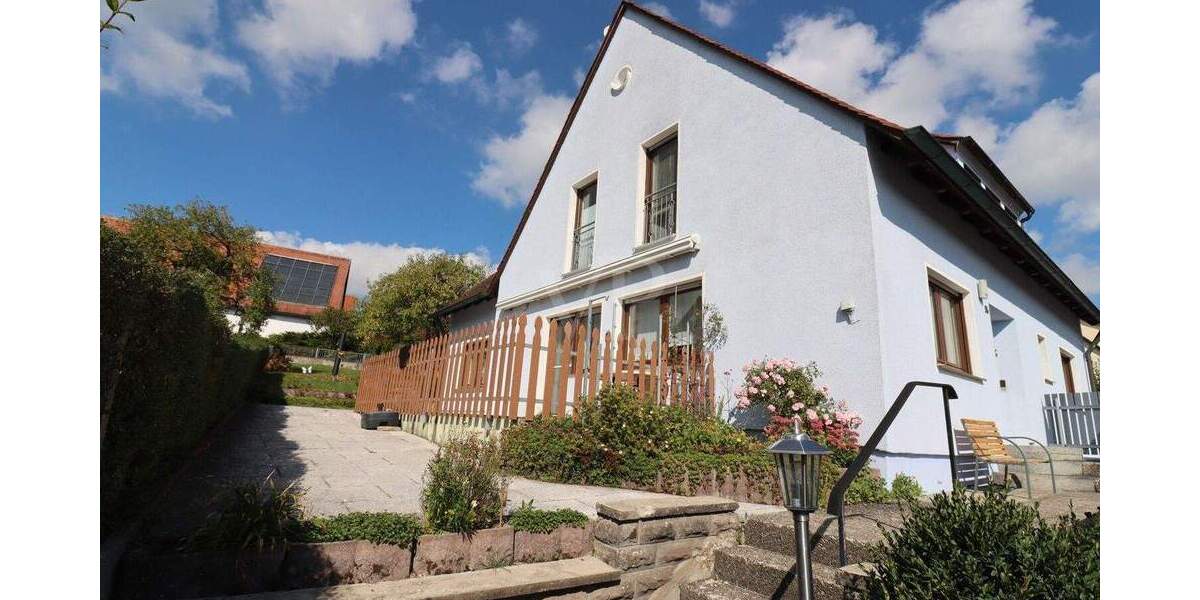 Mehrfamilienhaus, Wohnhaus Lehrberg Gräfenbuch - 7 Zimmer, 188 m&sup2;, 359.000&euro; | Angebot:25679034