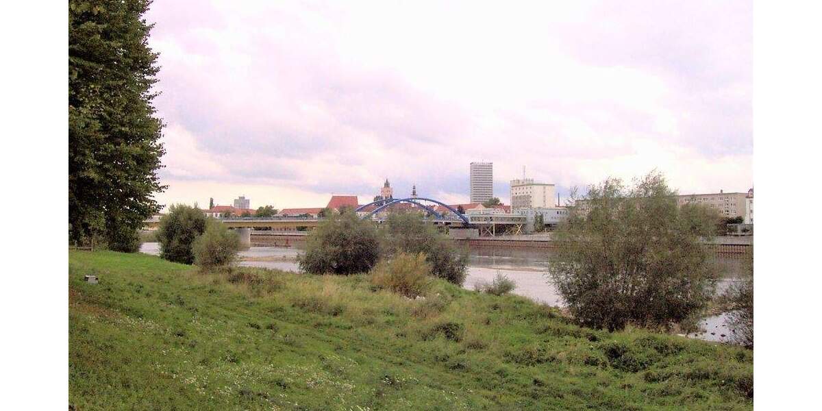 Etagenwohnung Frankfurt (Oder) Frankfurt - 3 Zimmer, 92 m&sup2;, 579&euro; | Angebot:25643640