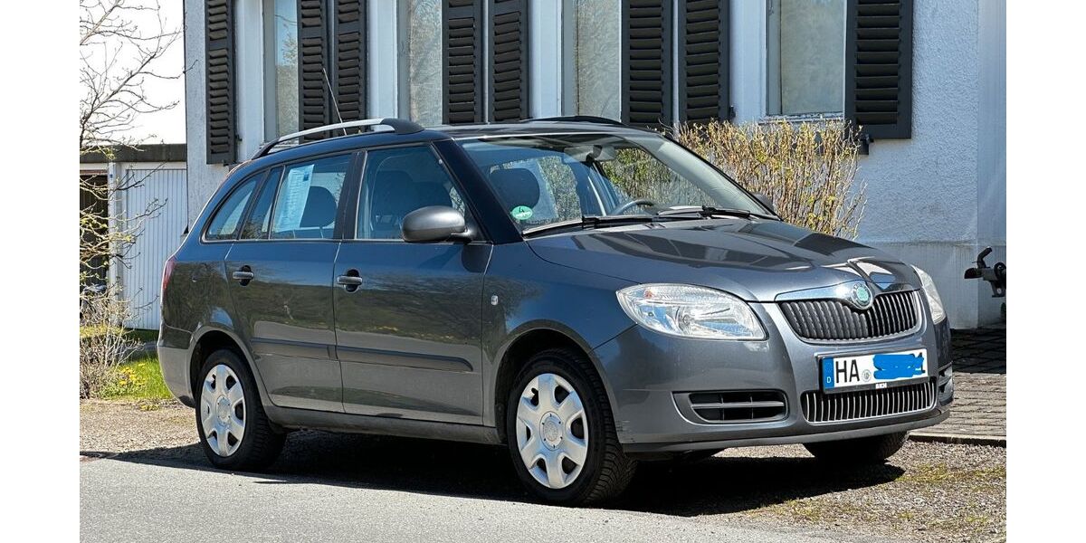 Skoda Fabia 208.000 km 1.790 &euro; Hagen 58091