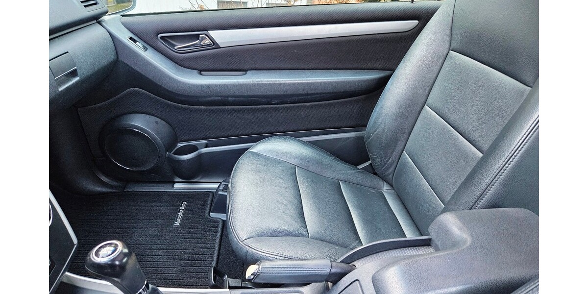 Mercedes-Benz A 150 114.000 km 4.400 &euro; Fintel 27389