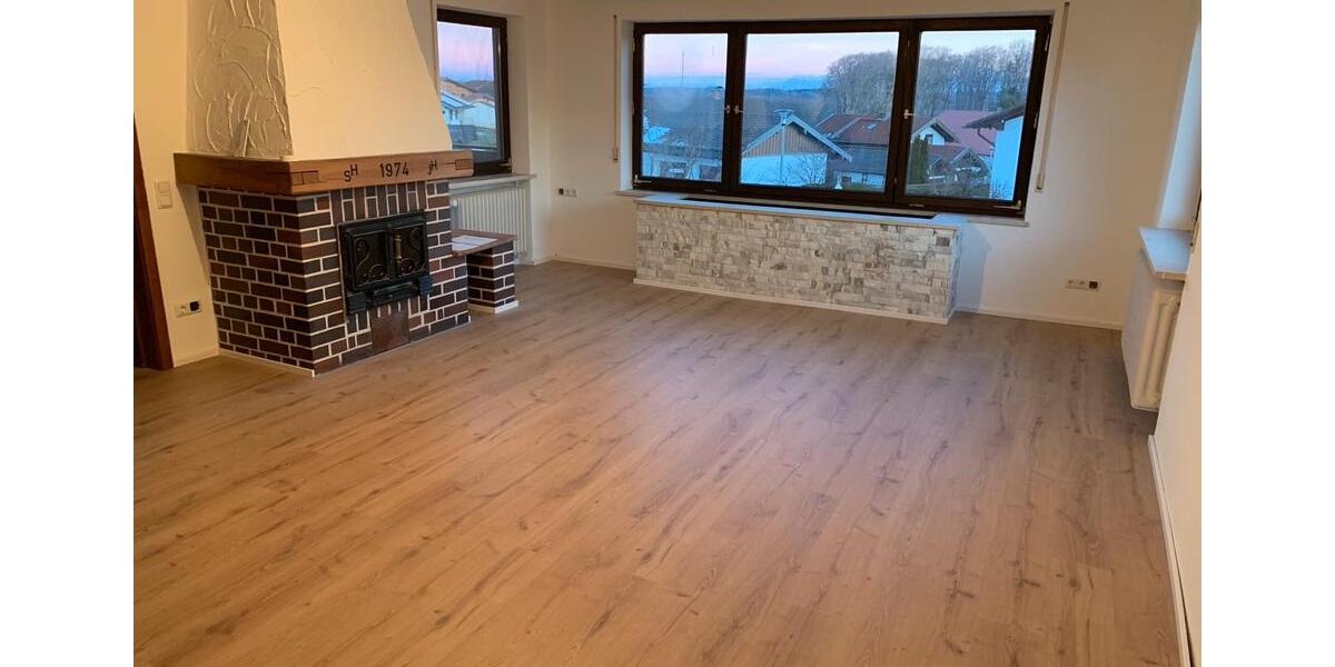 Etagenwohnung Trostberg - 5 Zimmer, 149 m&sup2;, 980&euro; | Angebot:26387114