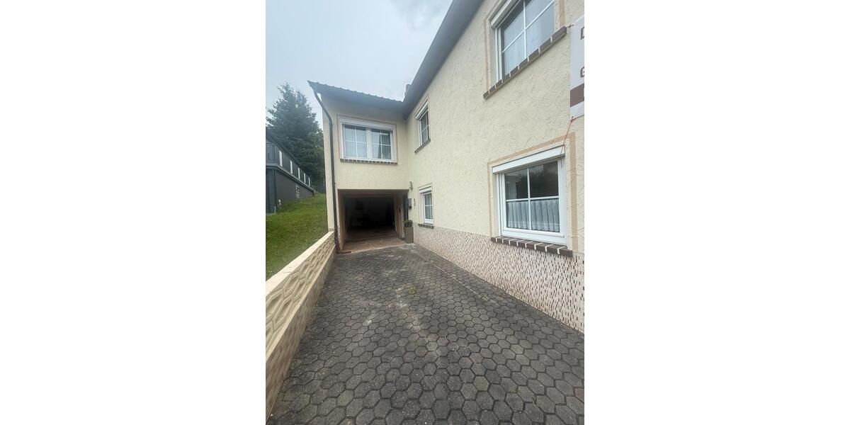 Doppelhaushälfte Küps - 5 Zimmer, 132 m&sup2;, 120.000&euro; | Angebot:26810942