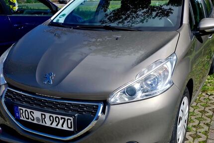 Peugeot 208 119.000 km 4.000 &euro; Mönchhagen 18182