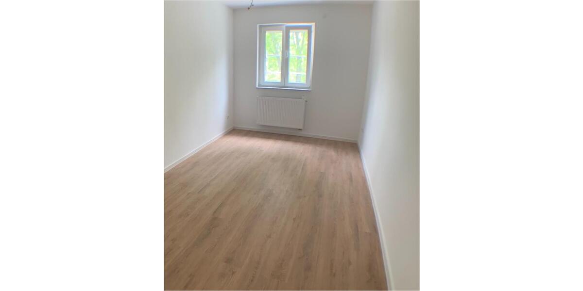 Erdgeschoßwohnung Wiesbaden Biebrich - 2 Zimmer, 60 m&sup2;, 895&euro; | Angebot:26039091