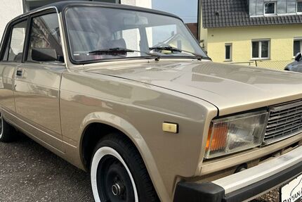 Lada Nova 46.651 km 7.990 &euro; Unterensingen 72669