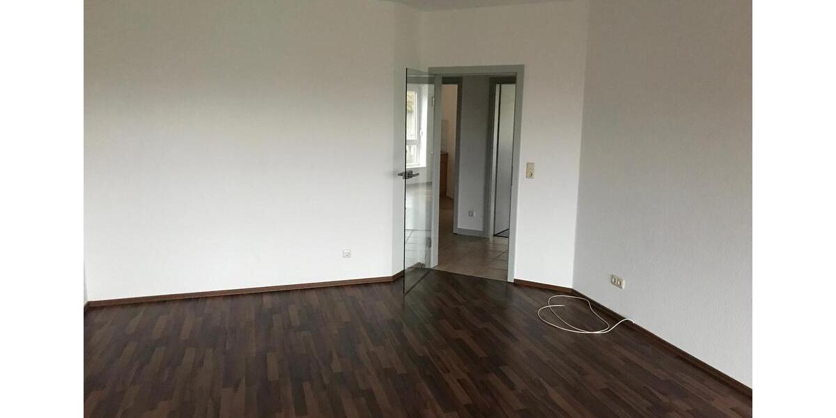 Mehrfamilienhaus, Wohnhaus Petershagen - 3 Zimmer, 81 m&sup2;, 649&euro; | Angebot:26385267