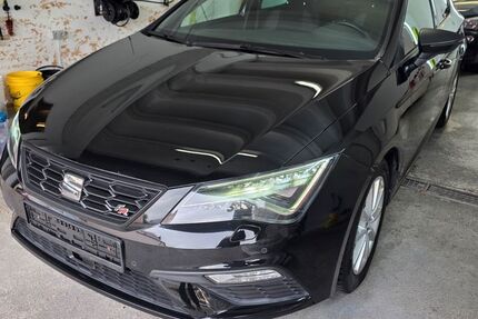 Seat Leon 38.220 km 21.500 € Ortenburg 94496