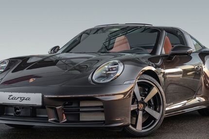 Porsche 992 9.900 km 204.900 &euro; Ulm 89079