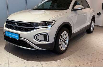 VW T-Roc 17.245 km 24.990 € Fuldatal 34233