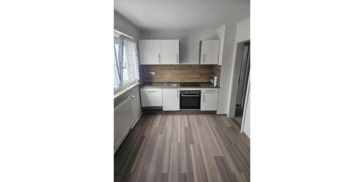 Dachgeschoßwohnung Kümmersbruck - 2 Zimmer, 70 m&sup2;, 700&euro; | Angebot:25794984