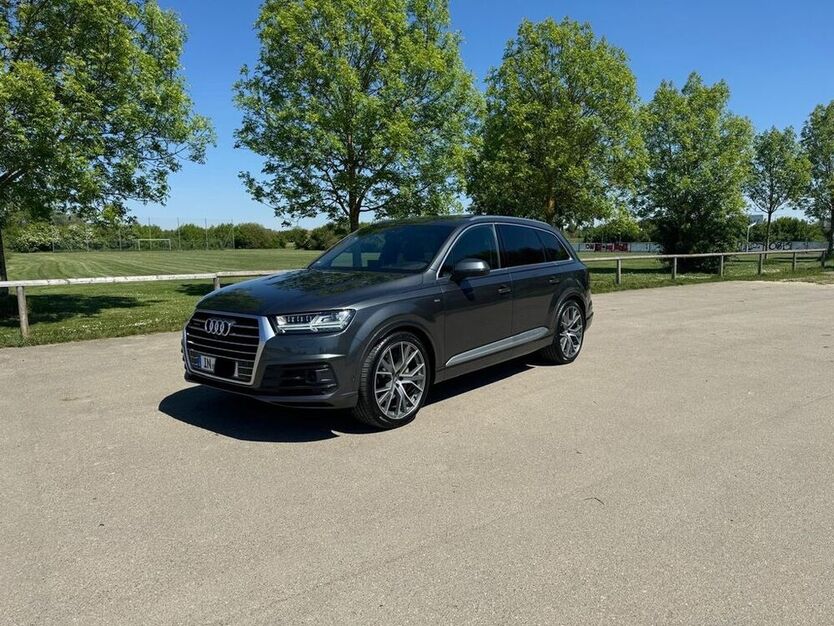 Q7
