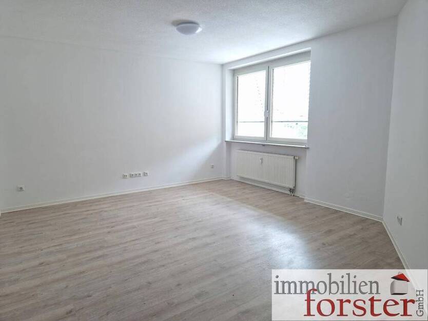 Neu renoviertes KombibüroPraxis mit Duchbad in Weilheim!